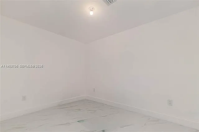 700 NE 24th St #5405 — Photo 21