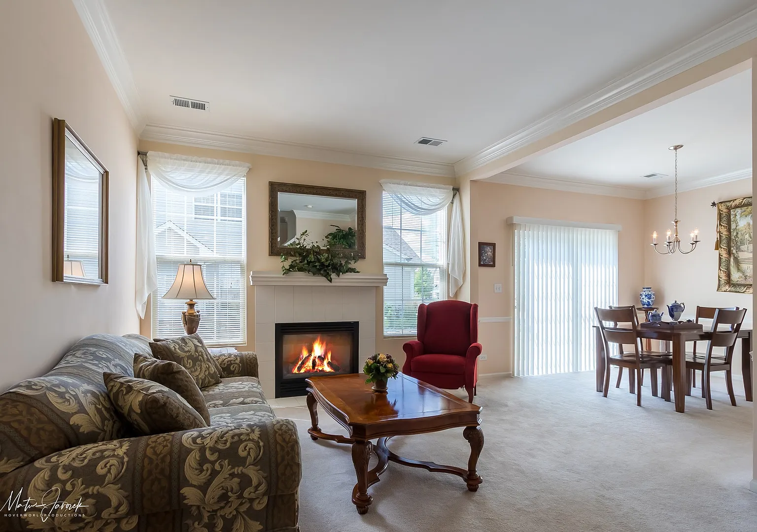 2 bed, 2.5 bath, 1552 sqft, $2,400 — Photo 3
