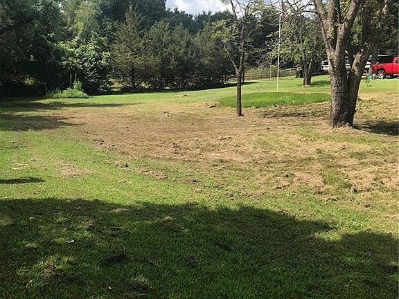 5th image of 17100 Sarah Dr