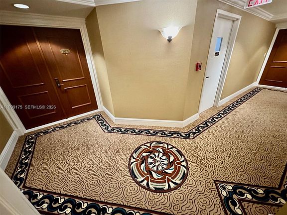 3rd image of 2000 Island Blvd APT 1801