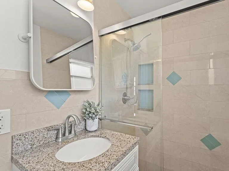 415 Hibiscus Trl — Photo 11