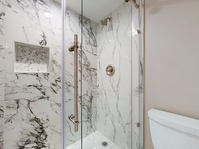 Walk-in-Shower
