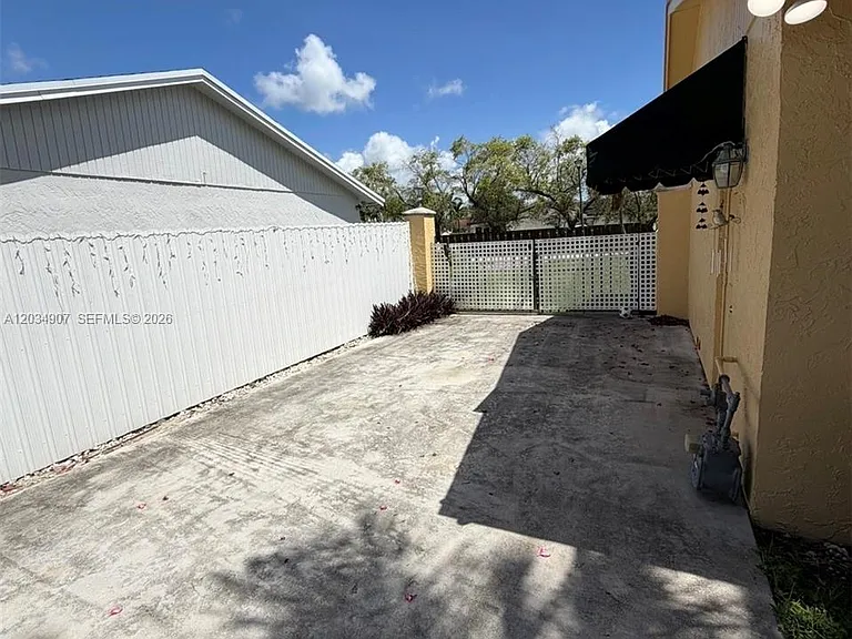 13220 SW 86th Ln — Photo 14