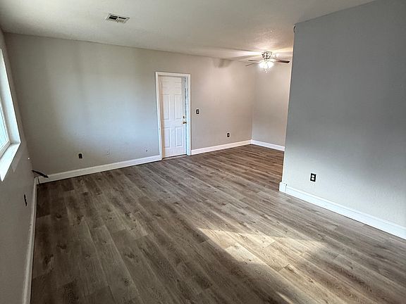 2nd image of 232 Fritts Way #232