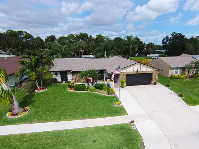 1st image of 5083 Little Beth Dr N