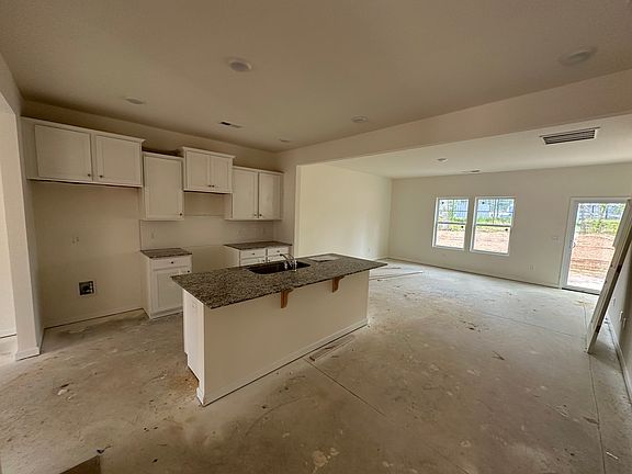 4th image of 740 Fountainbrook Ln