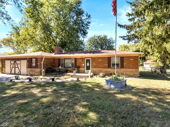 1074 S State Road 267, Avon, IN 46123