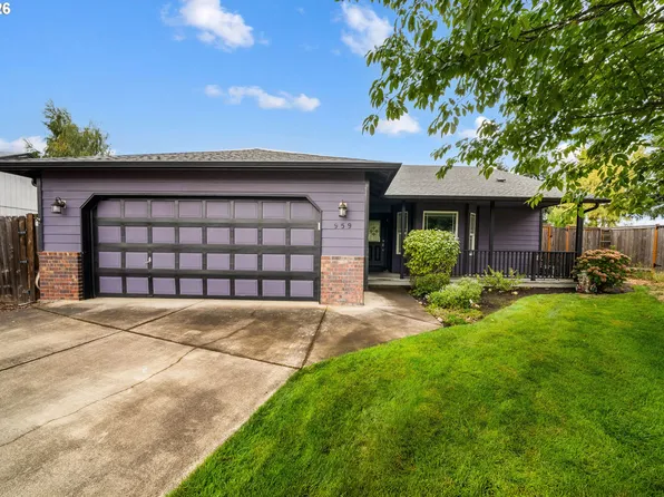 959 W 17th Ave, Junction City, OR 97448