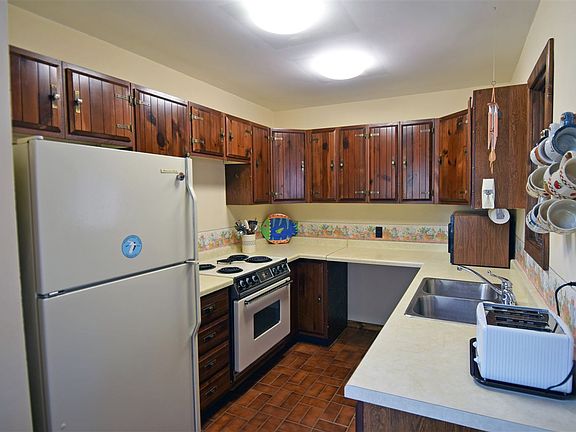 3rd image of E4452 W Redstone Dr