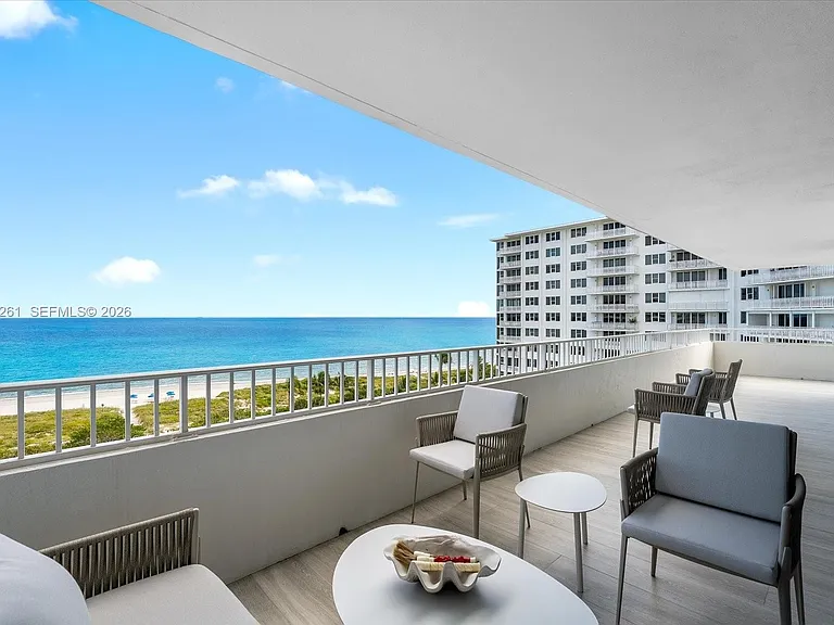 199 Ocean Lane Dr #1001 — Photo 11