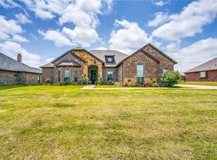 1721 Rolling Meadow Ln, Nevada, TX 75173