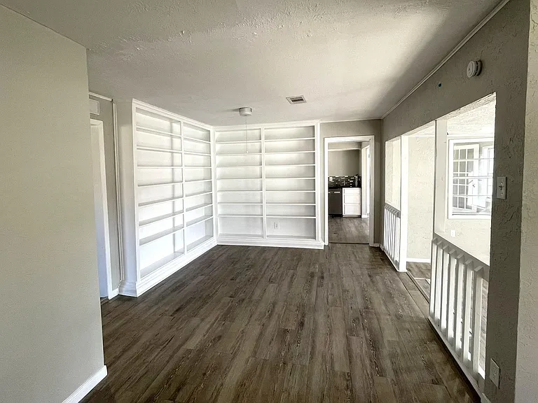 104 County Road 2401 — Photo 14