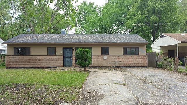 2nd image of 16516 Sawyer Ave