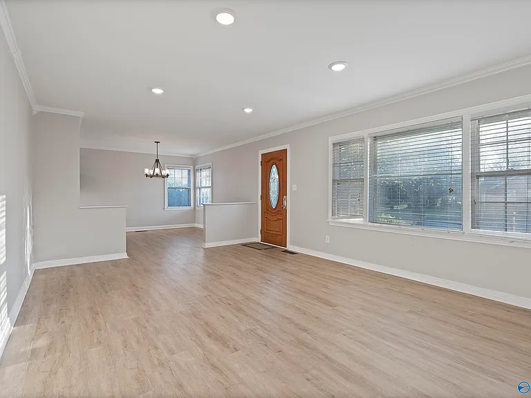 2209 California St SE — Photo 3