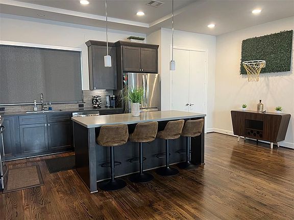 4th image of 322 Eado Park Cir