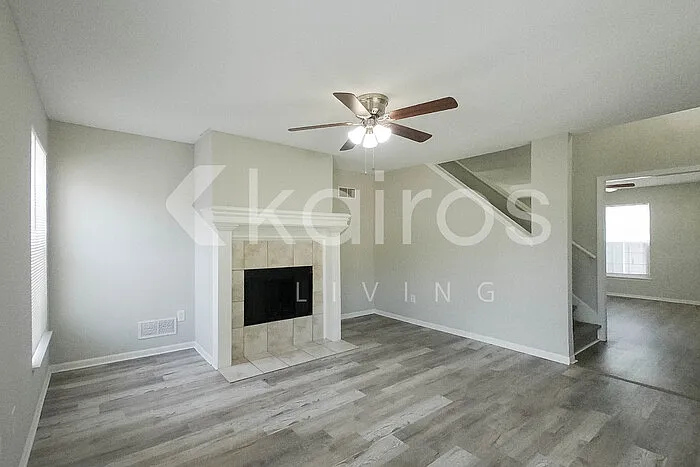 4415 The Paseo Blvd — Photo 5