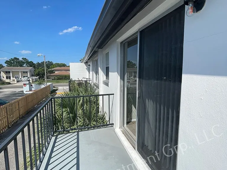 Move In Special 1 & 2 Bedrooms Available Minutes from the River — Photo 25