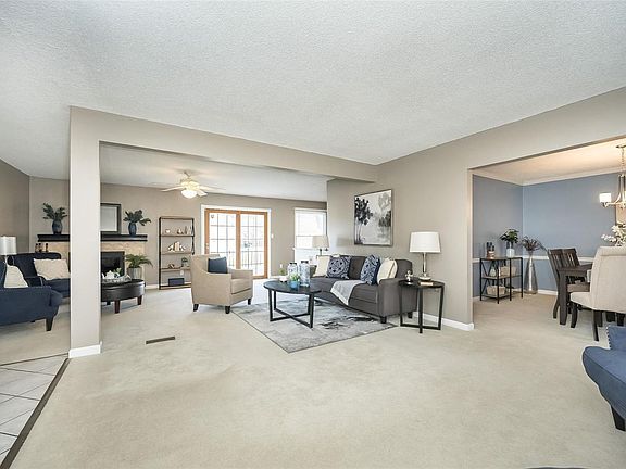 4th image of 252 Essex Mill Dr