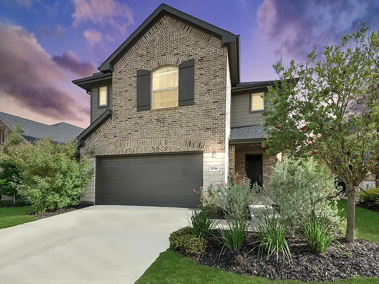 21314 Barcelona Heights Trl — Photo 2