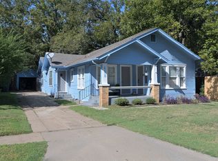 408 W 4th St, Cleburne, TX 76033