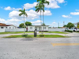 8890 SW 36th St, Miami, FL 33165