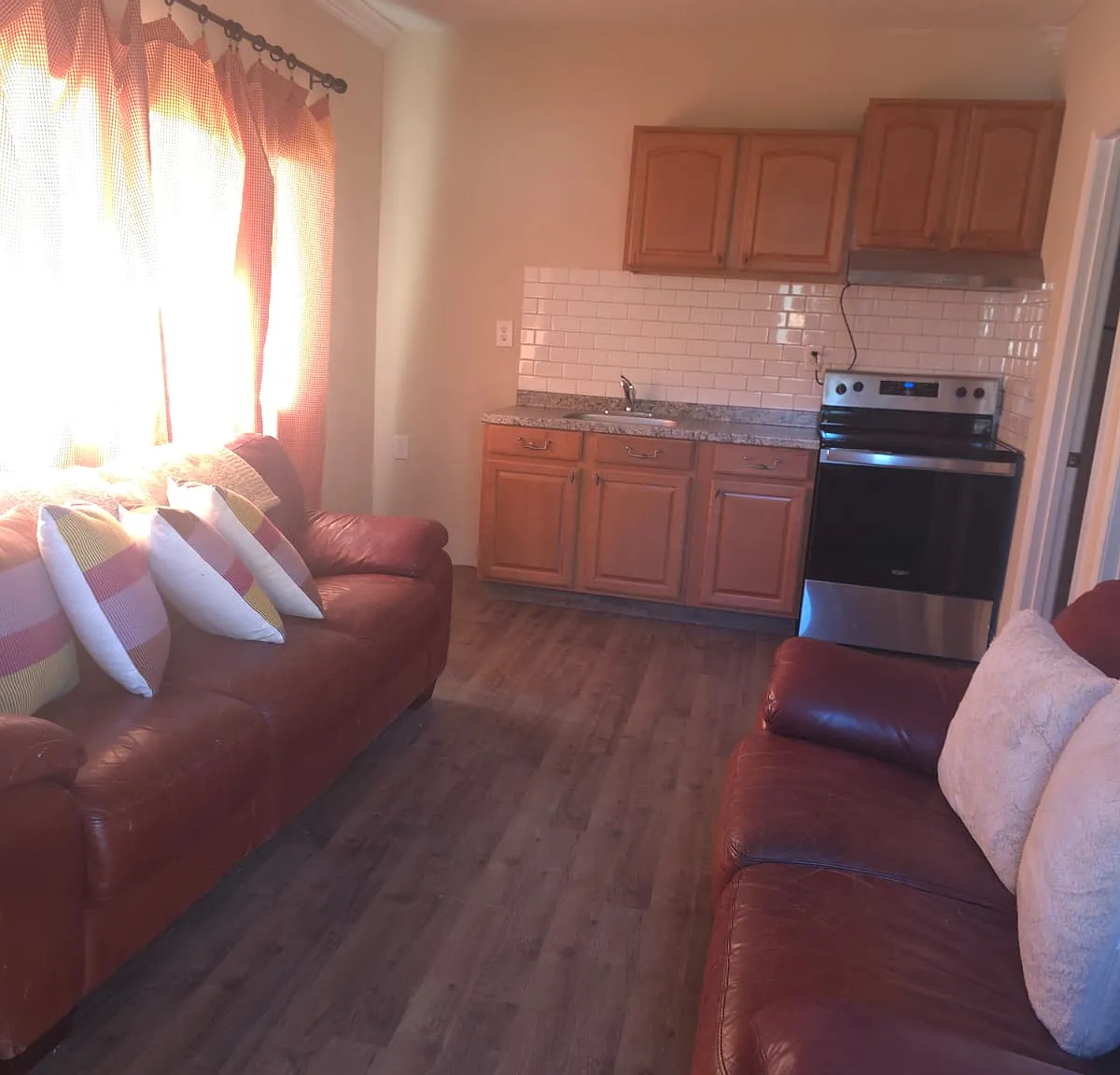 1 bed, 600 sqft, $1,200 — Photo 3