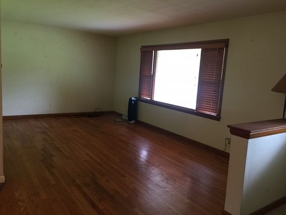 3rd image of 3816 Florida Dr