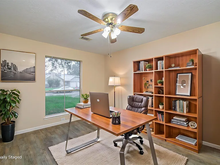 16835 Carbridge Dr — Photo 7