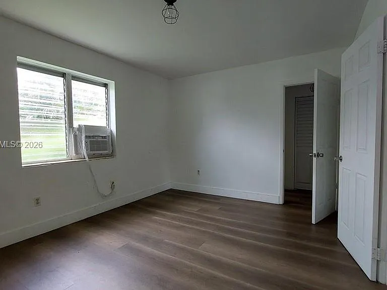 6151 SW 35th St #1 — Photo 10