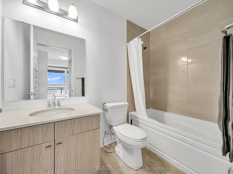 490 Gordon Krantz Ave #504 — Photo 8