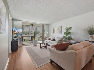 14, Pembroke Pines, FL 33025