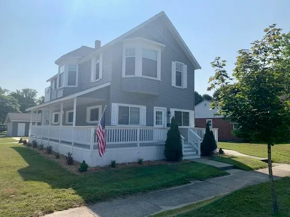 510 N Rowe St, Ludington, MI 49431