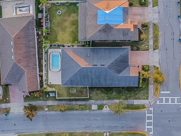 8201 Corkfield Ave — Photo 45