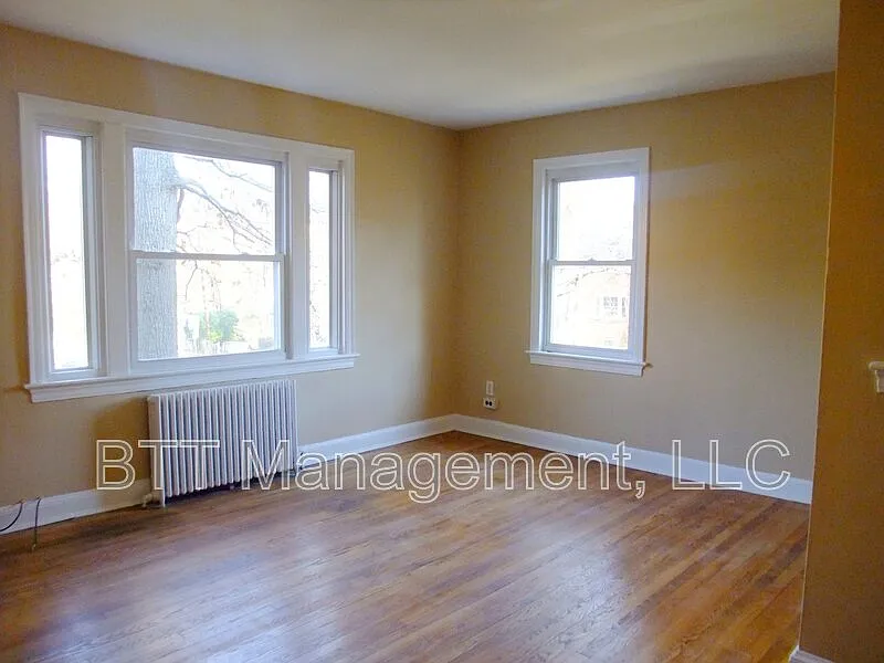 1 bed, 1.0 bath, 550 sqft, $1,425 — Photo 2