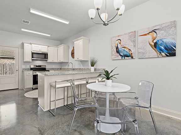 2nd image of 30080 Mayer St Unit 62