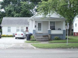 1104 N Center St, Bloomington, IL 61701