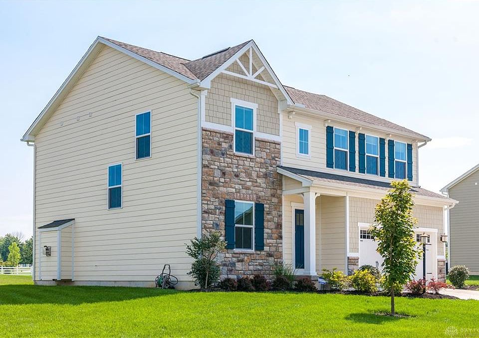 1st image of 209 Triple Crown Dr