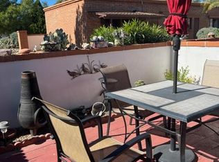 207 S Paseo Quinta APT B, Green Valley, AZ 85614