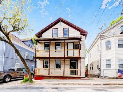 64 Steuben St, Providence, RI, 02909