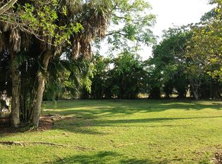 354 Lake Murex Blvd, Sanibel, FL 33957