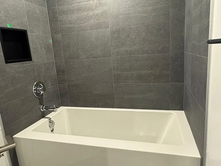 28 Eastern Ave #926 — Photo 8