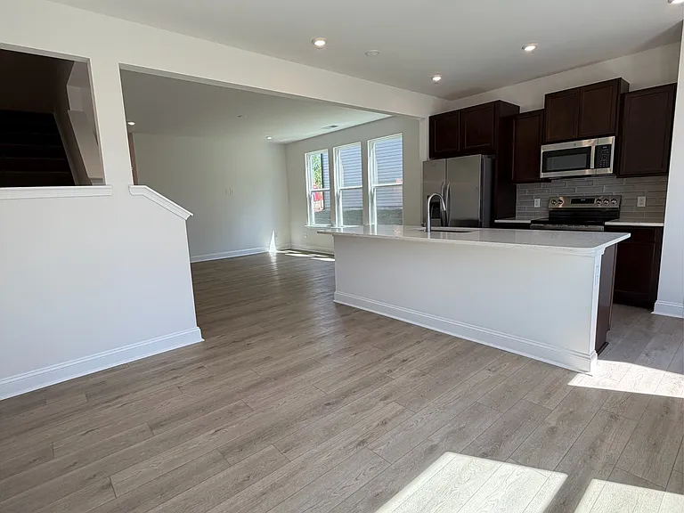 7635 Ethora Way — Photo 8