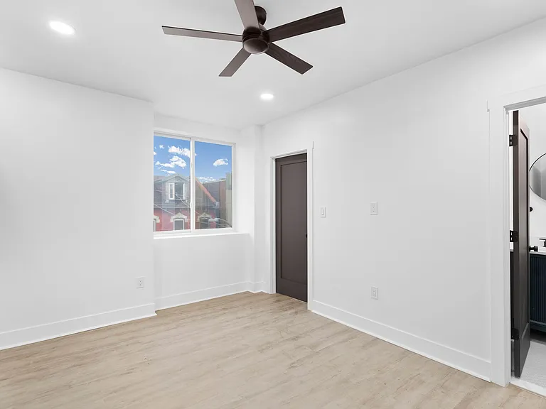 2035 Forbes Ave #201 — Photo 29