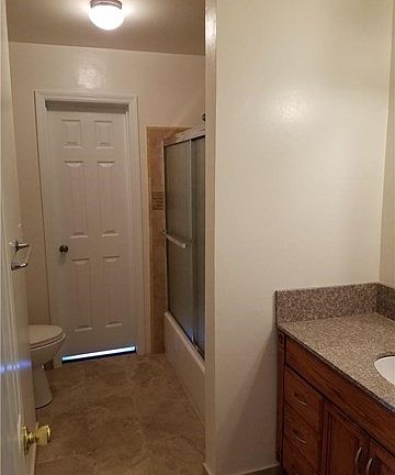 3rd image of 14123 Eadall Ave