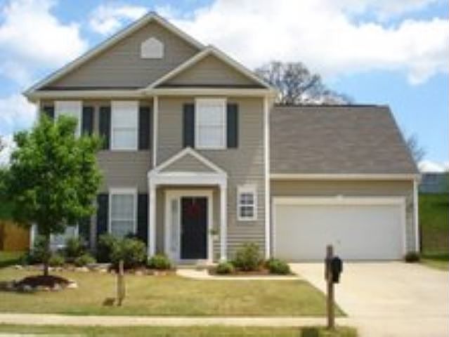 Front of 124 Constantine Way