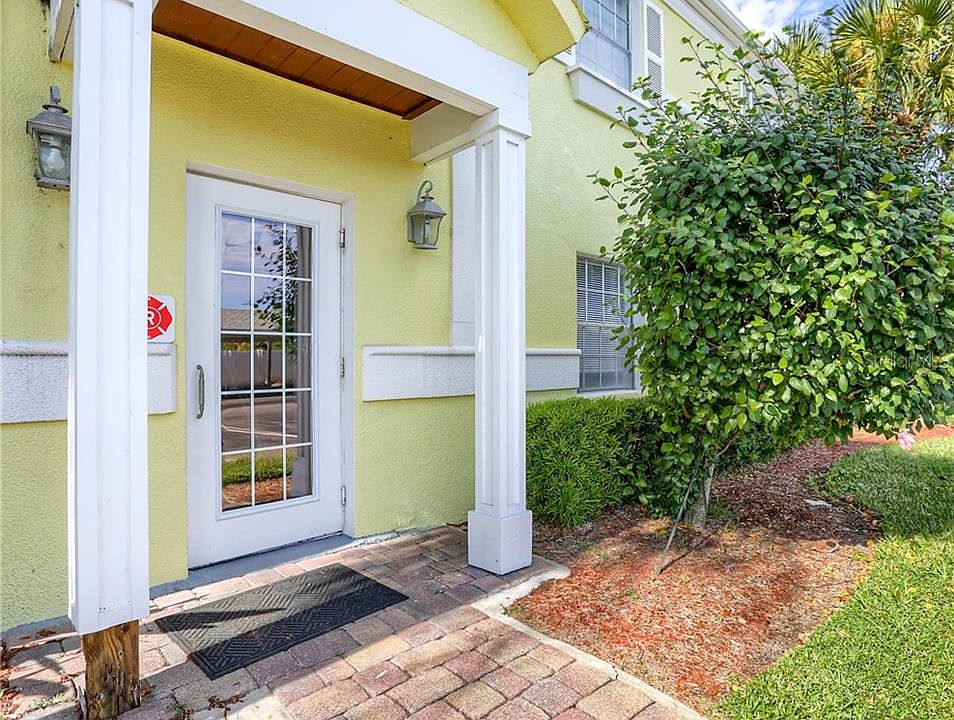 1st image of 267 Seahorse Dr SE #A