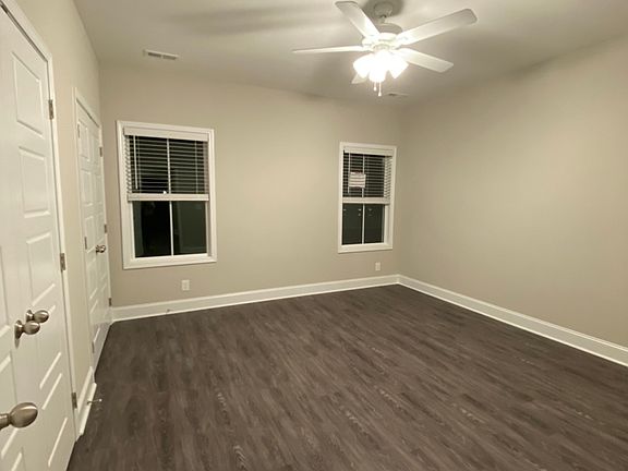 5th image of 1040 Glenkirk Dr #H