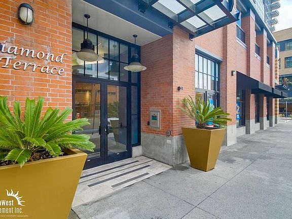 2nd image of 427 9th Ave Unit 201