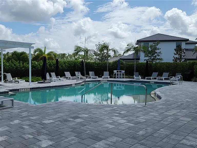 14891 Loggerhead Dr — Photo 26