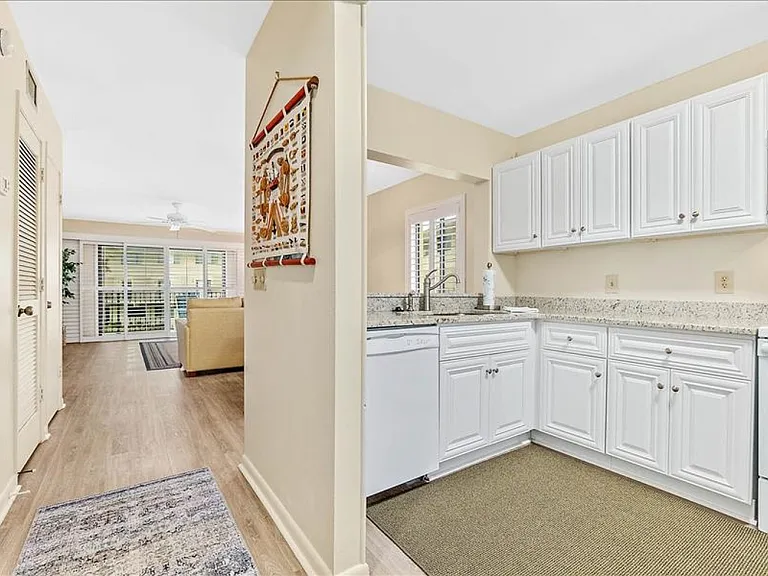 8550 A1a S #427 — Photo 13